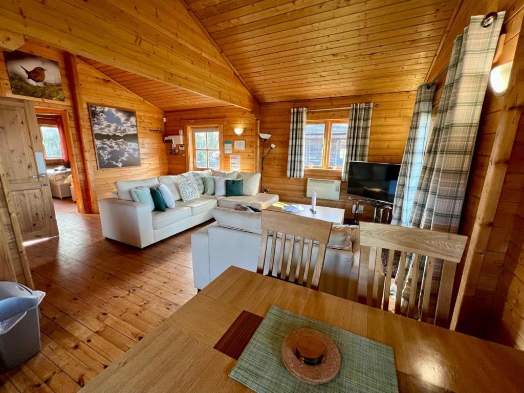 Reeds Lodge, Lake Pochard South Cerney Εξωτερικό φωτογραφία